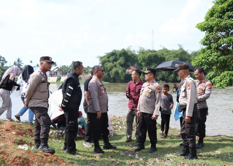 Kapolres Kampar Pimpin Langsung Pengamanan Balimau Kasai di Kabupaten Kampar
